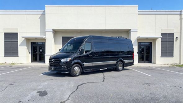 15 passenger sprinter van alexandria