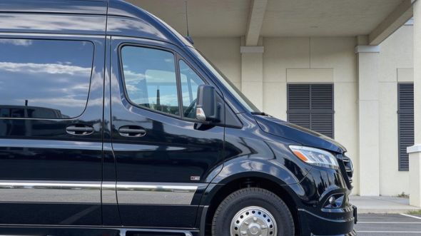 alexandria 12 passenger sprinter van