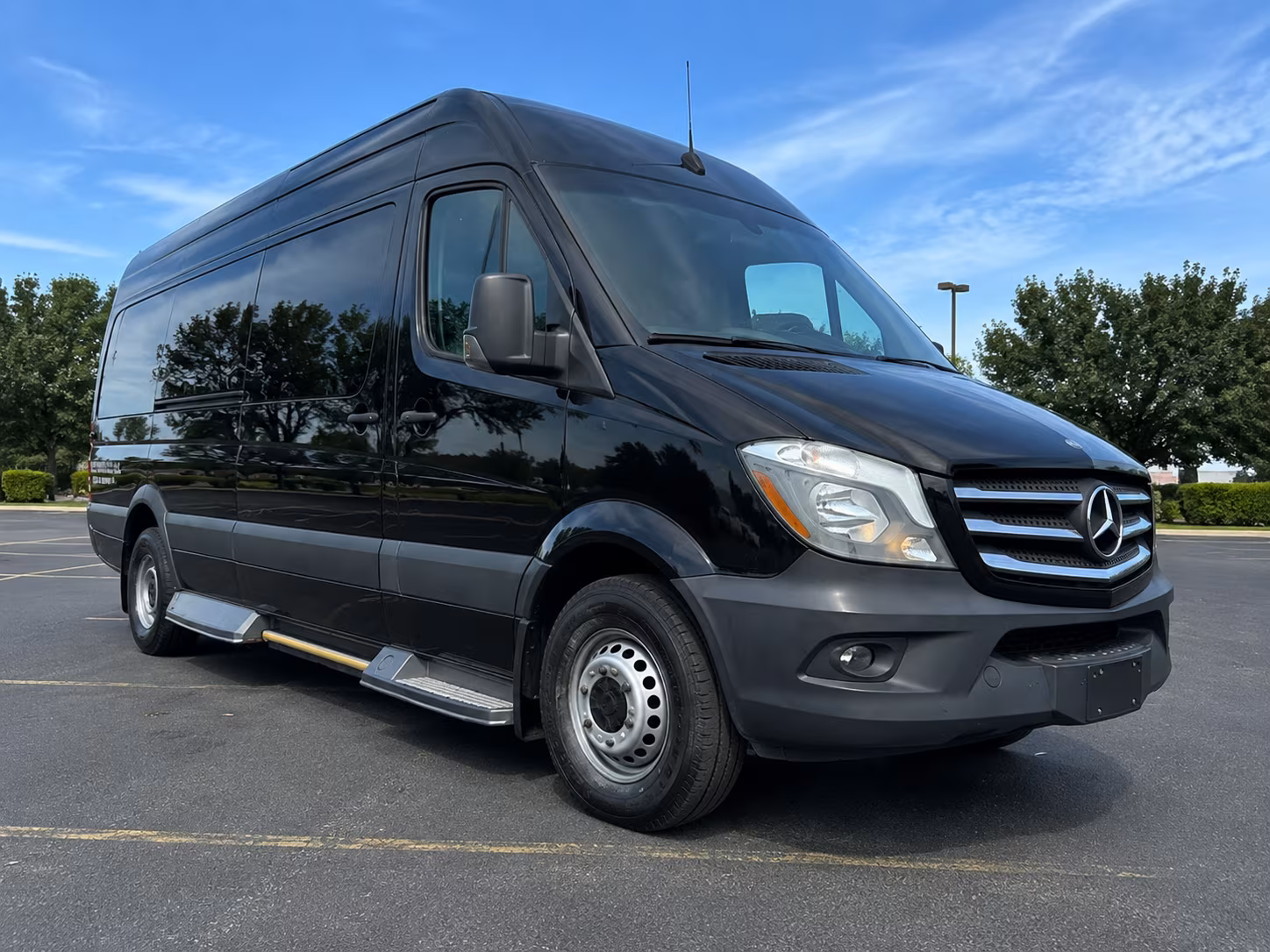 10 passenger sprinter van
