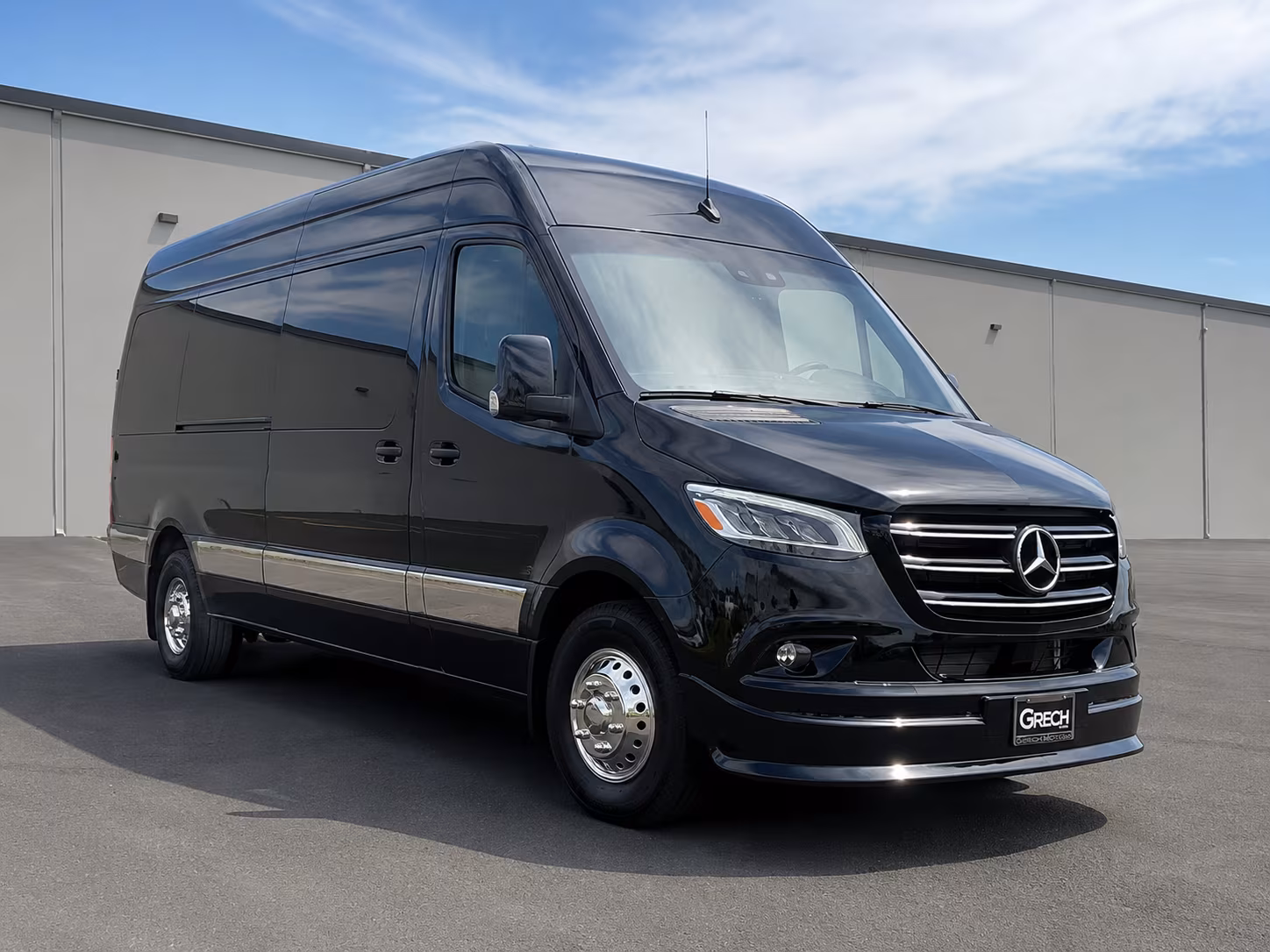 find the perfect transportation for your next airport transfer 1