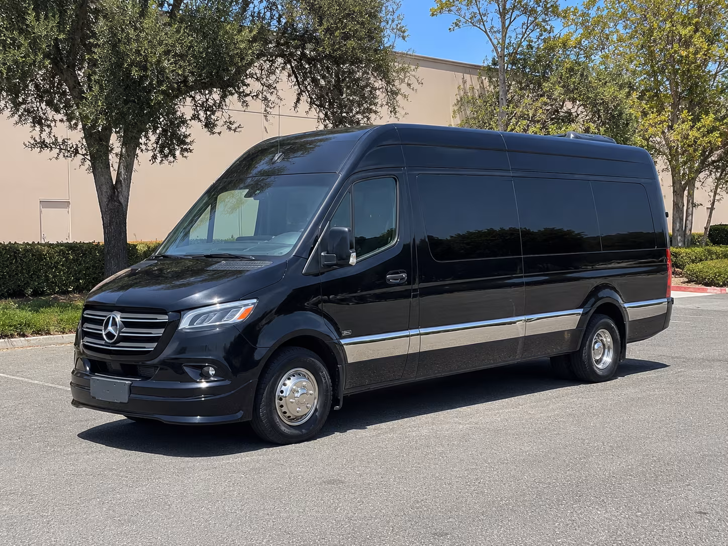 find the perfect transportation for your next wine tour 5